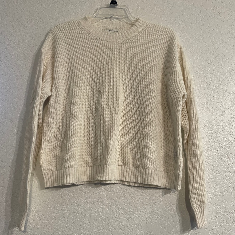 American Eagle size XS cream slouchy soft sweater